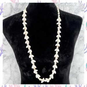 Vintage Coastal Shell Cluster Statement Lightweight Pullover Necklace